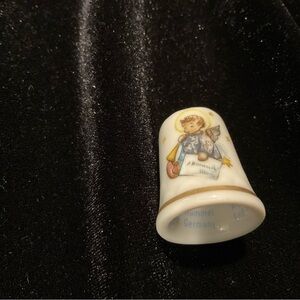 Vintage ANGELIC MESSENGER Thimble